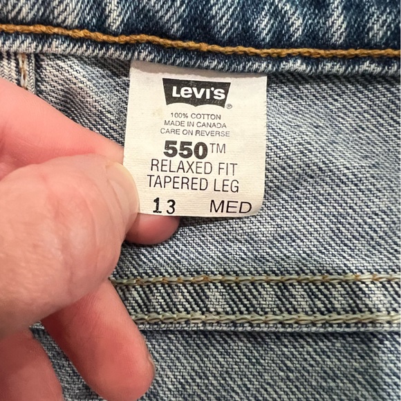 Levi’s 550 Vintage Mom Jeans 30” Waist - Picture 2 of 3